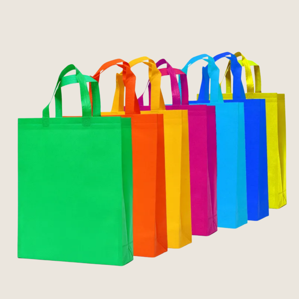 Non-woven bag with D-ring handles